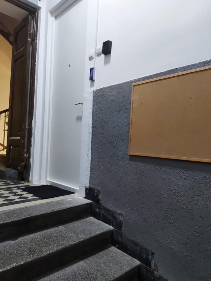 Apartman Mikikiki Belgrad Exteriör bild